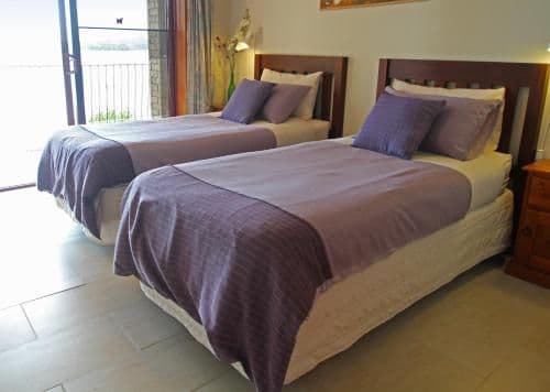 Absolute Beachfront Standard Two-Bedroom Apartment - Beachfront Apartment