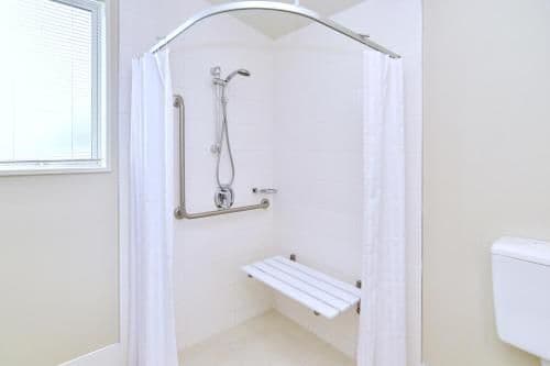 1 Bedroom Accessible Suite