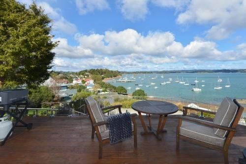 Russell Seaview Studios1
