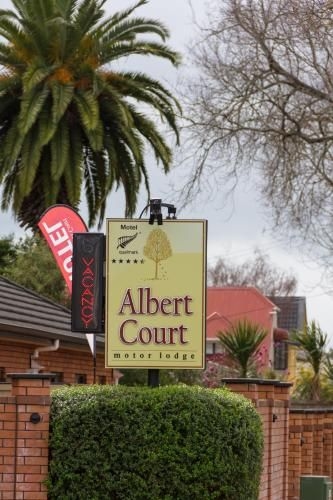 Albert Court Motor Lodge2