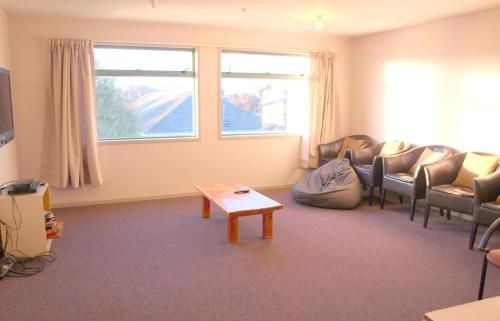 Kiwi House Hostel3