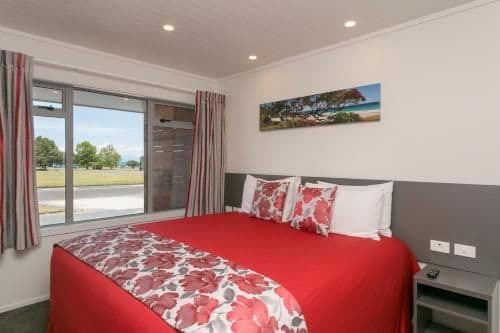 One Bedroom Apartment
