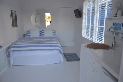 Studio Apartment with Sea View