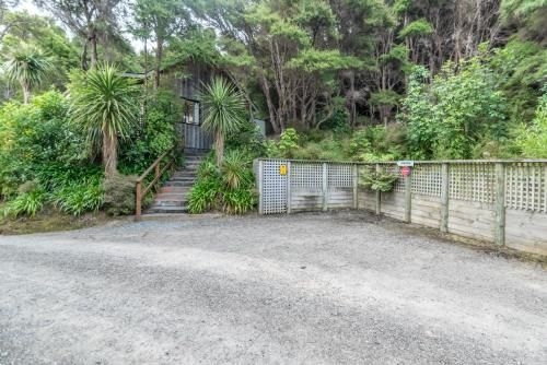 Akaroa Cottages Overton - Akaroa Holiday Cottage2