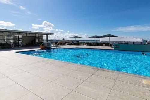 Stunning Apartment with Pool, Gym and Spa access! Stunning Apartment with Pool, Gym and Spa access!