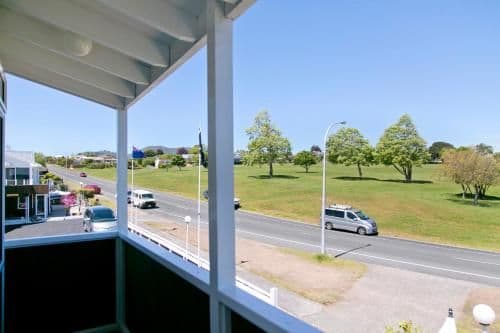One Bedroom Super King Suite with Balcony Upper Floor