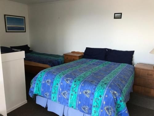 Pretty on Tairua Holiday Home2