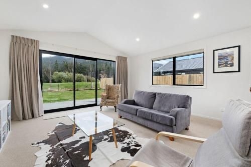 Edna's Secret - Wanaka Holiday Home1