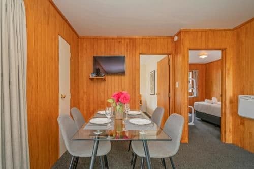 Deluxe Family Suite