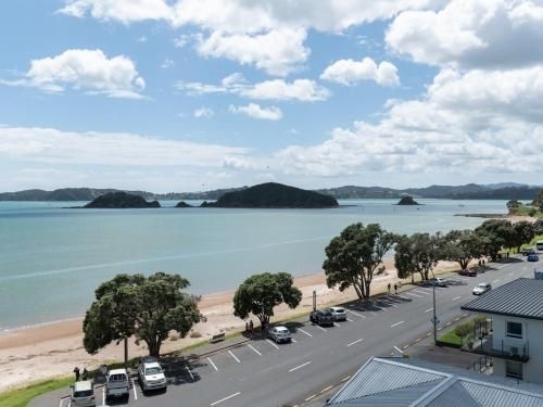 Heavenly View - Waterfront Paihia Apartment1