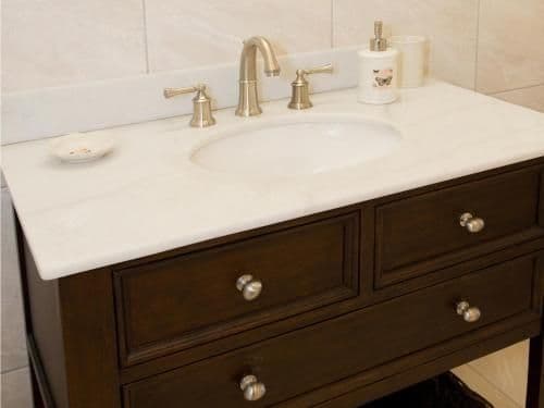 Deluxe Double Room with Continental Breakfast