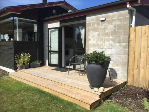 The Garden Room at Te Anau Country Accommodation2