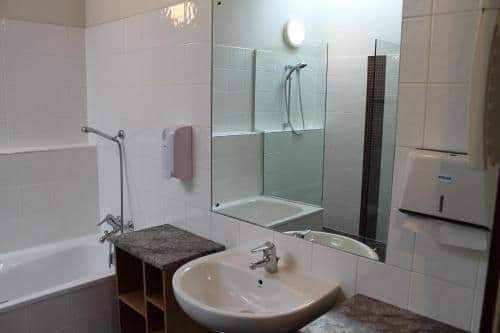 Queen Studio with Shared Bathroom
