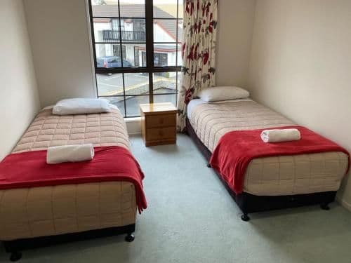 Deluxe Four Bedroom Spa Apartment