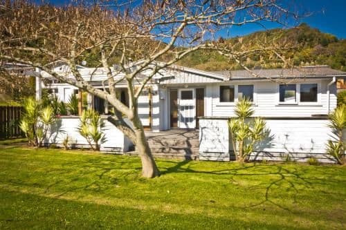 4-Bedroom Holiday Home