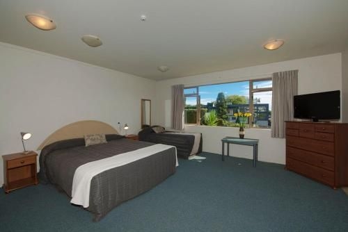 เลค พอยนท์ โมเต้ล (Lake Point Motel)3