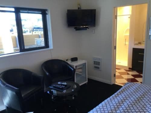 Deluxe Queen Room with Garden View-Adults Only