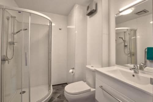 Two-Bedroom Apartment with Lake View