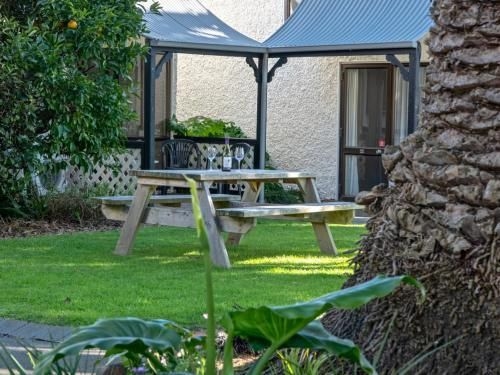 Akaroa Jacques Apartment4