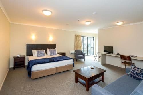Superior Studio with Spa Bath