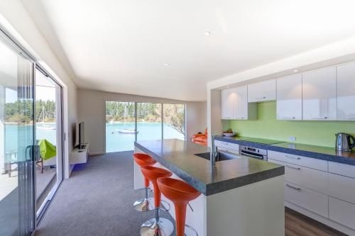 Mapua Wharfside Apartments3
