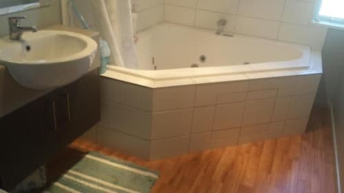 Deluxe Single Room with Shared Bathroom