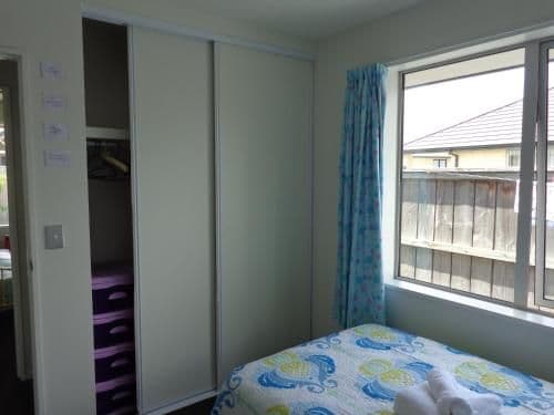Deluxe Single Room with Shared Bathroom