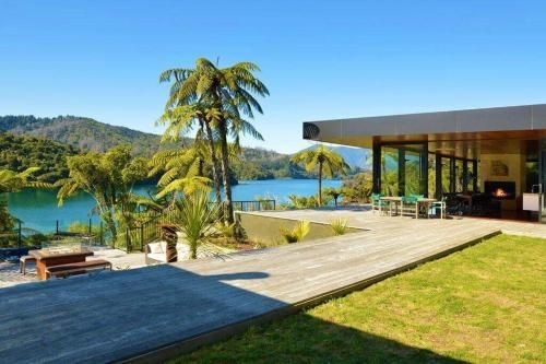 Waterfall Bay Luxury Escape1