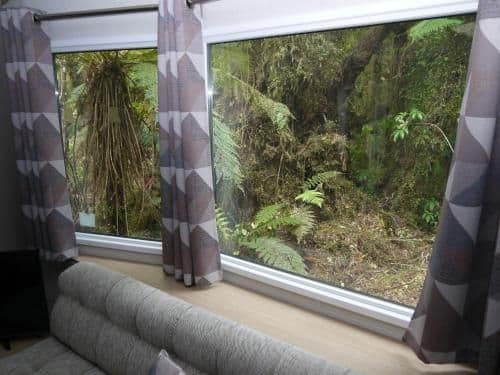 Apartment with Garden View