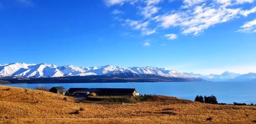 Lakestone Lodge0