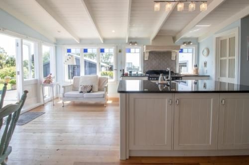 THE HOMESTEAD - RURAL FAMILY RETREAT1