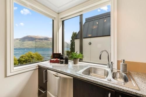 Central Luxury at 408 The Beacon - Two Bedroom3