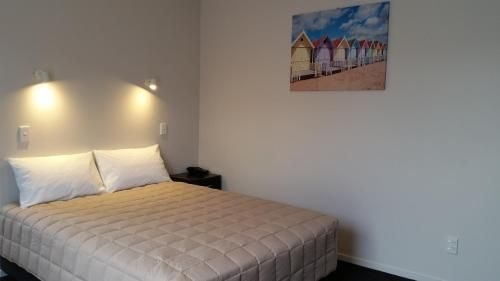 319 Addington Motel2