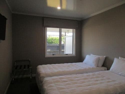 Self-Contained Motel Unit - 2
