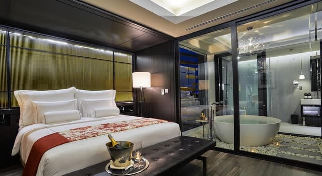 Manor Suites