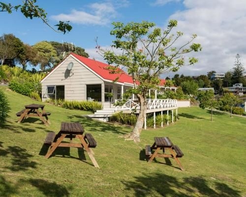 Russell Top 10 Holiday Villas0