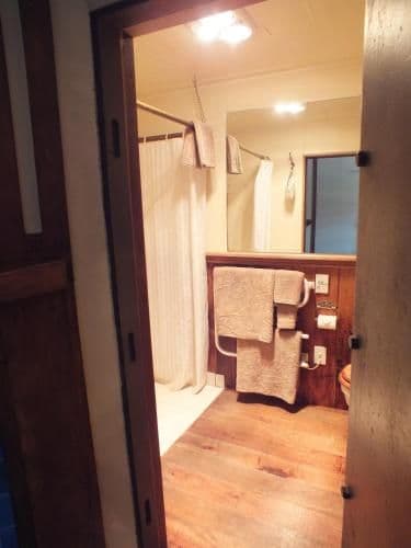 Deluxe Double Room with Shower