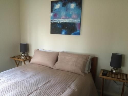 The Winedrinkers Cottage2