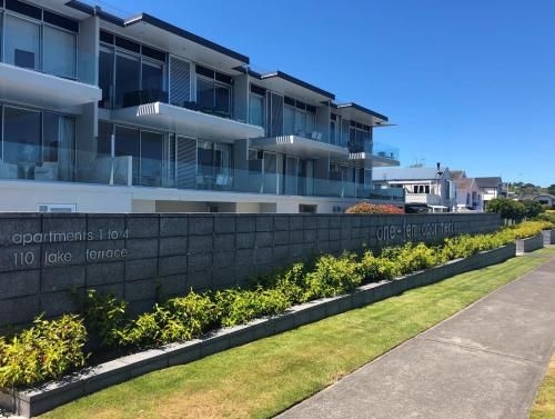 One Ten Apartment 81