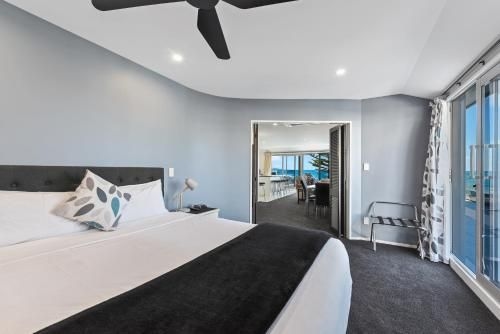 พาวิลเลียน บีชฟรอท์ แอคคอมโมเดชัน (Pavilion Beachfront Accommodation)3