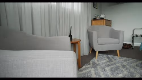 Deluxe Queen Room - 2