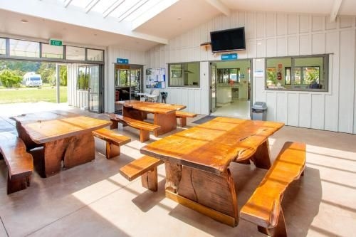 Hot Water Beach Top 10 Holiday Park4