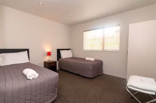 Two-Bedroom Apartment with Spa Bath