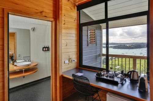Deluxe Room with Sea View