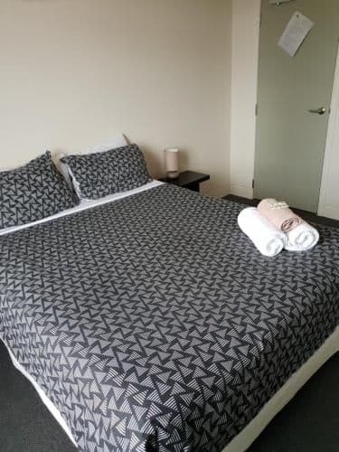 Queen Room with Private Bathroom