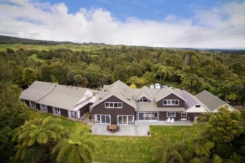 Patuha Lodge0