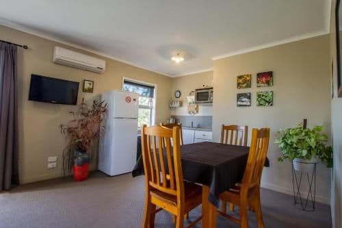 Five-Bedroom Apartment