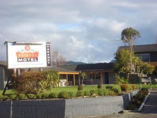 Bristol Motel0