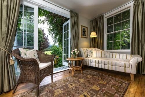 Queen Room with Garden View - Full B&B