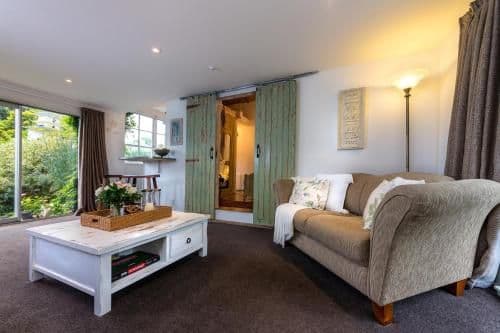 One-Bedroom Cottage - Continental breakfast provisions provided